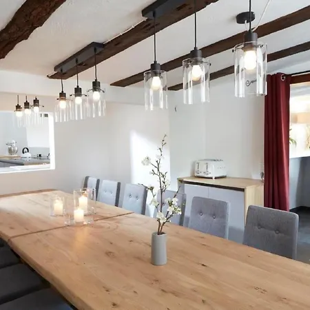 Ferienhausmit Sauna, Kamin Und Grossem Garten 別荘