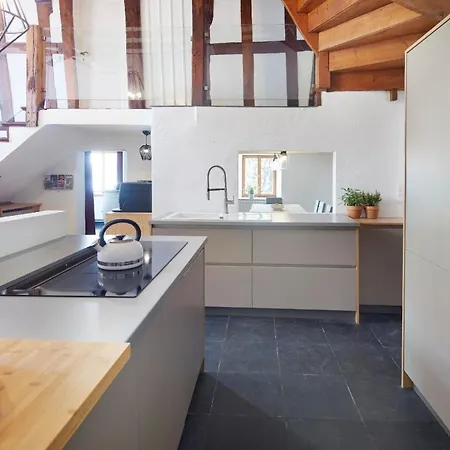 別荘 Ferienhausmit Sauna, Kamin Und Grossem Garten